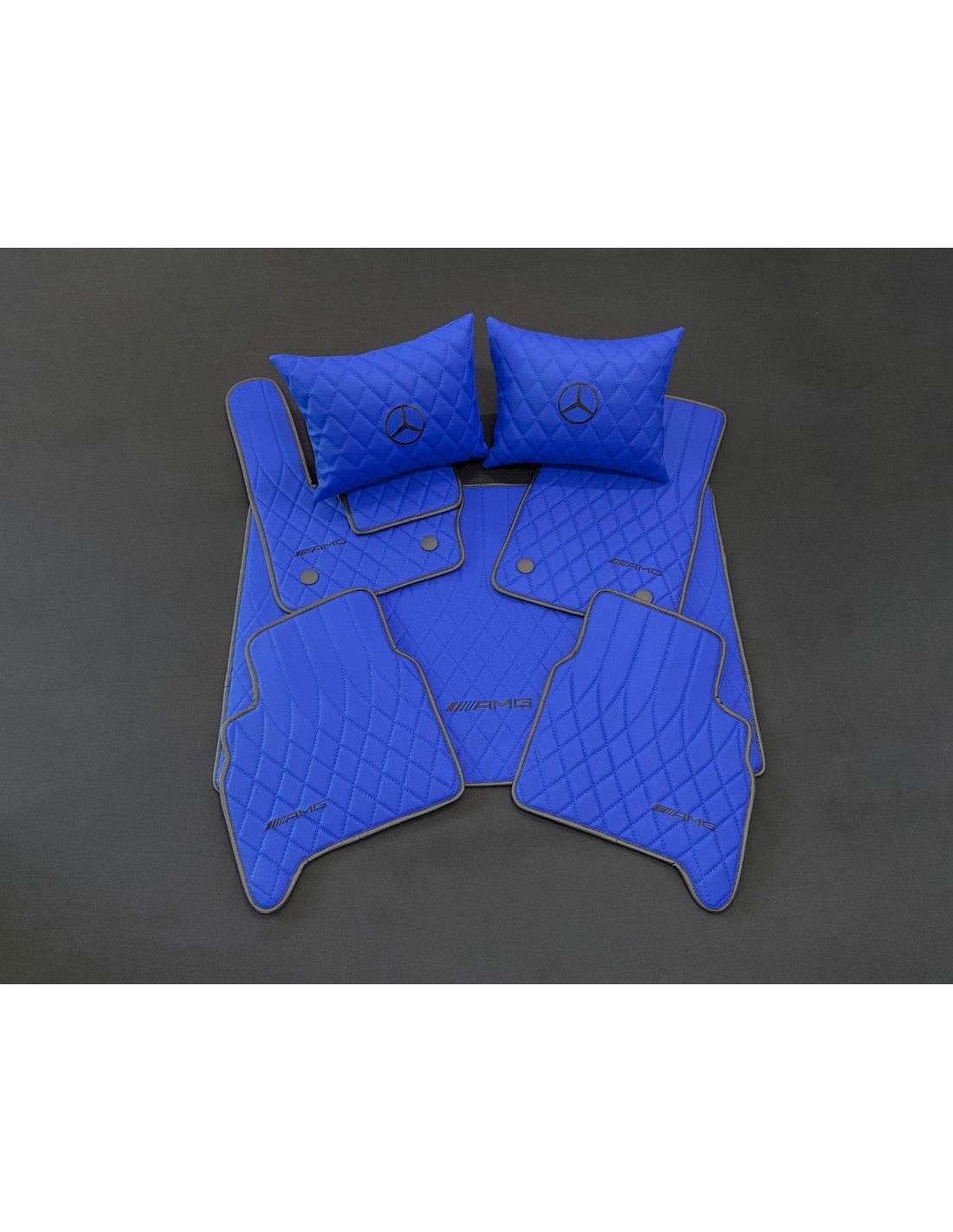 - Mercedes-Benz - BLAUWE AMG vloermatten voor Mercedes-Benz W463A - 1 - Verfraai uw Mercedes-Benz W463A met onze stijlvolle BLA - Mercedes-Benz - BLAUWE AMG vloermatten voor Mercedes-Benz W463A - 1 - Verfraai uw Mercedes-Benz W463A met onze stijlvolle BLA