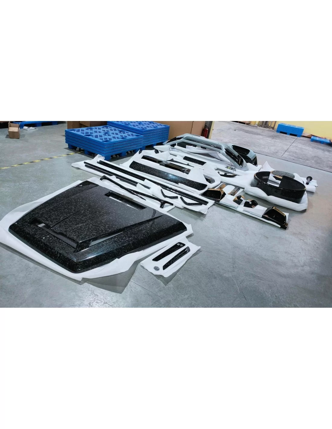  - Mercedes Benz - MANSORY G-WIDE BODY KIT mit Verkleidungen für Mercedes-Benz W463A - 2 - Veredeln Sie Ihren Mercedes-Benz W463