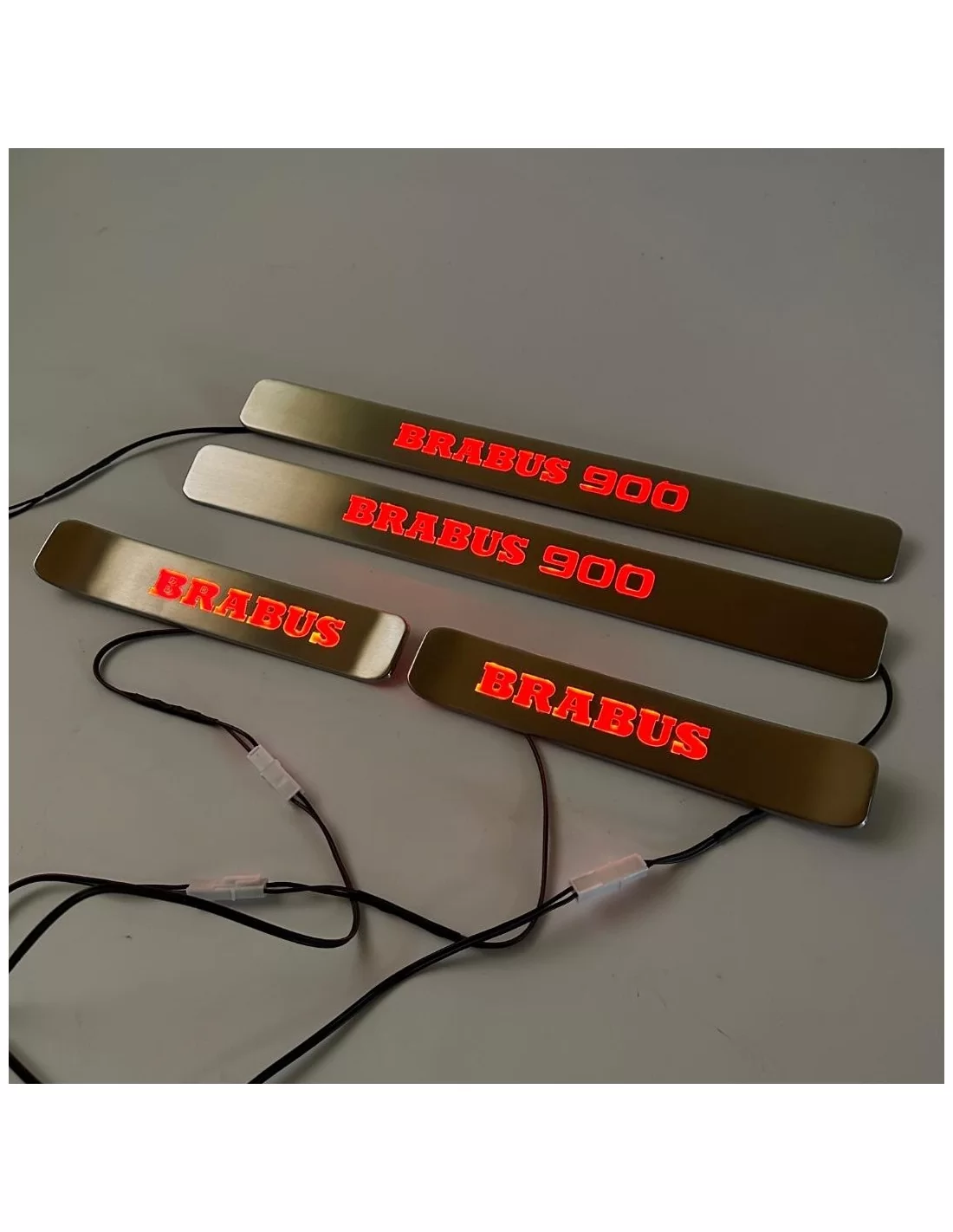  - Mercedes-Benz - Brabus 900 LED soleiras de porta iluminadas 4 pcs para Mercedes-Benz W463A G-Class - 1 - Eleve o seu Mercedes