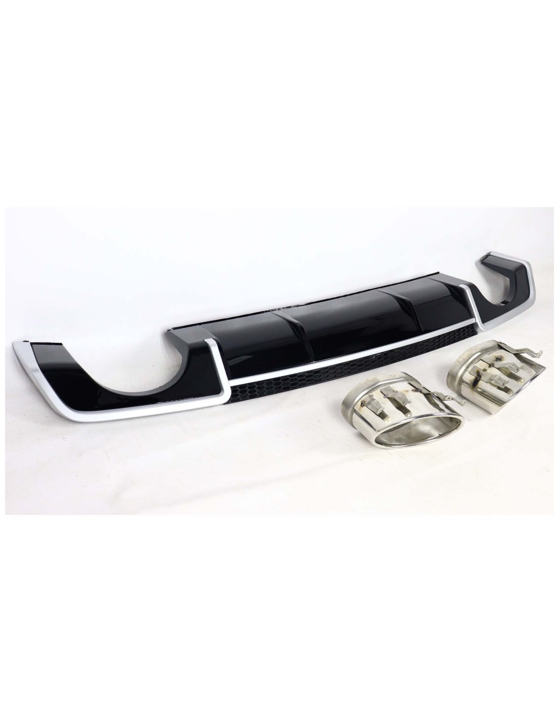 Audi RS3 bakre diffusor med avgasmunstycken för Audi A3 2012-2015 sedan Audi, Audi A3 2012-2015 (8V) Audi Audi RS3 bakre diffusor med avgasmunstycken för Audi A3 2012-2015 sedan Audi, Audi A3 2012-2015 (8V) Audi