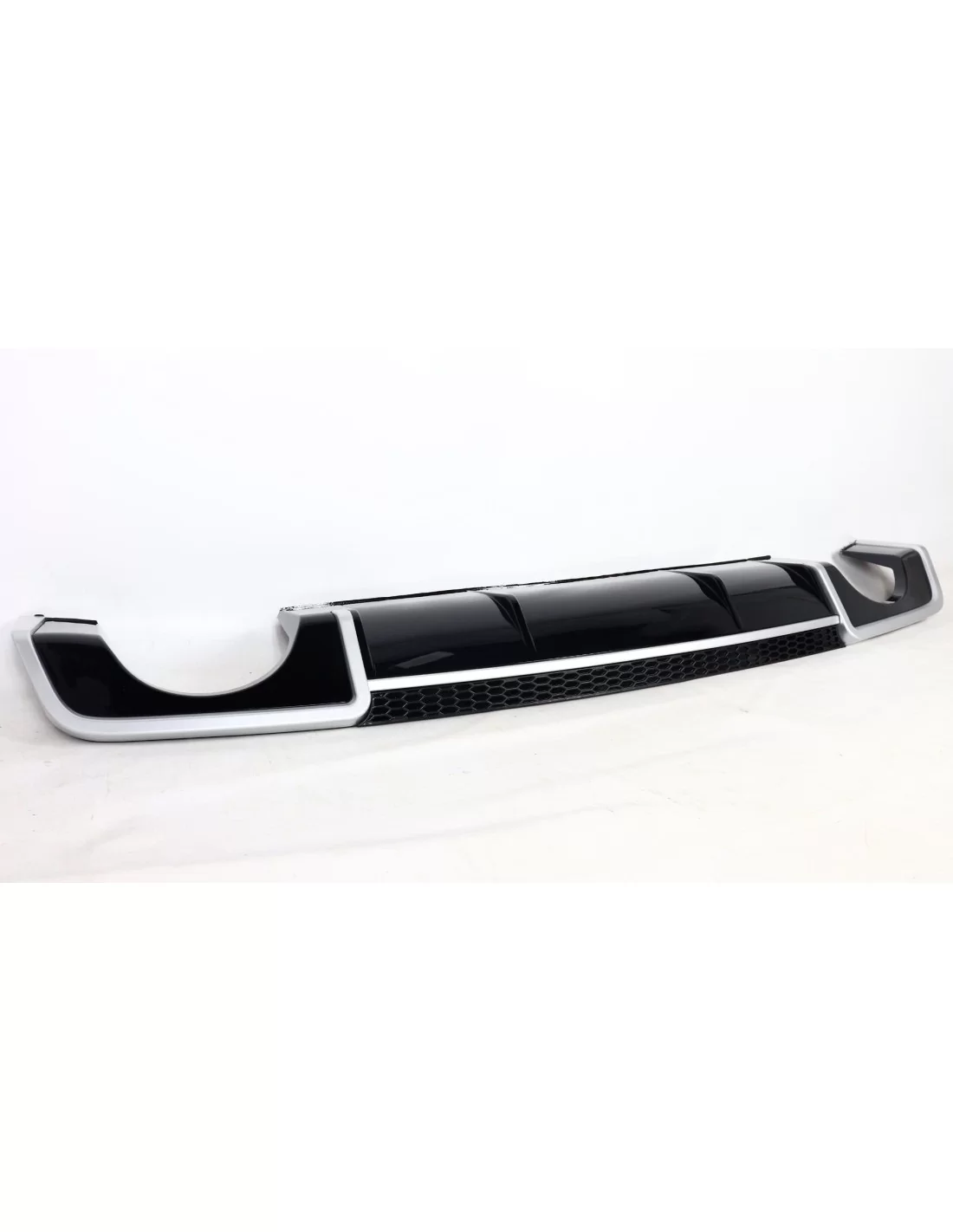 奥迪 RS3 后扩散器（带排气口），适用于奥迪 A3 2012-2015 轿车 Audi, Audi A3 2012-2015 (8V) Audi