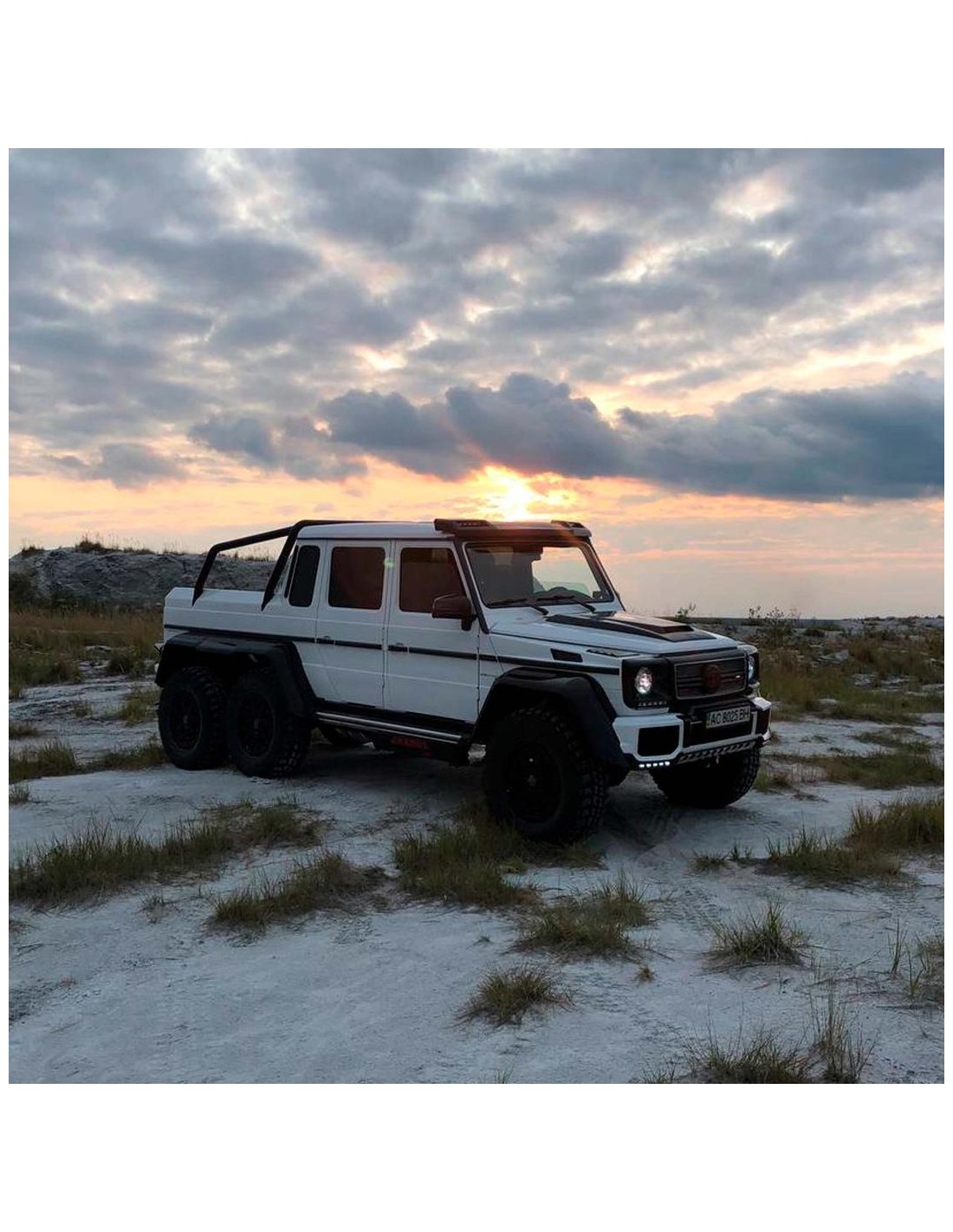  - Cars for Sale - Mercedes Benz W463 6x6 G500 - 1 - Upplev det extraordinära med Mercedes Benz W463 6x6 G500 - ett sällsynt kra