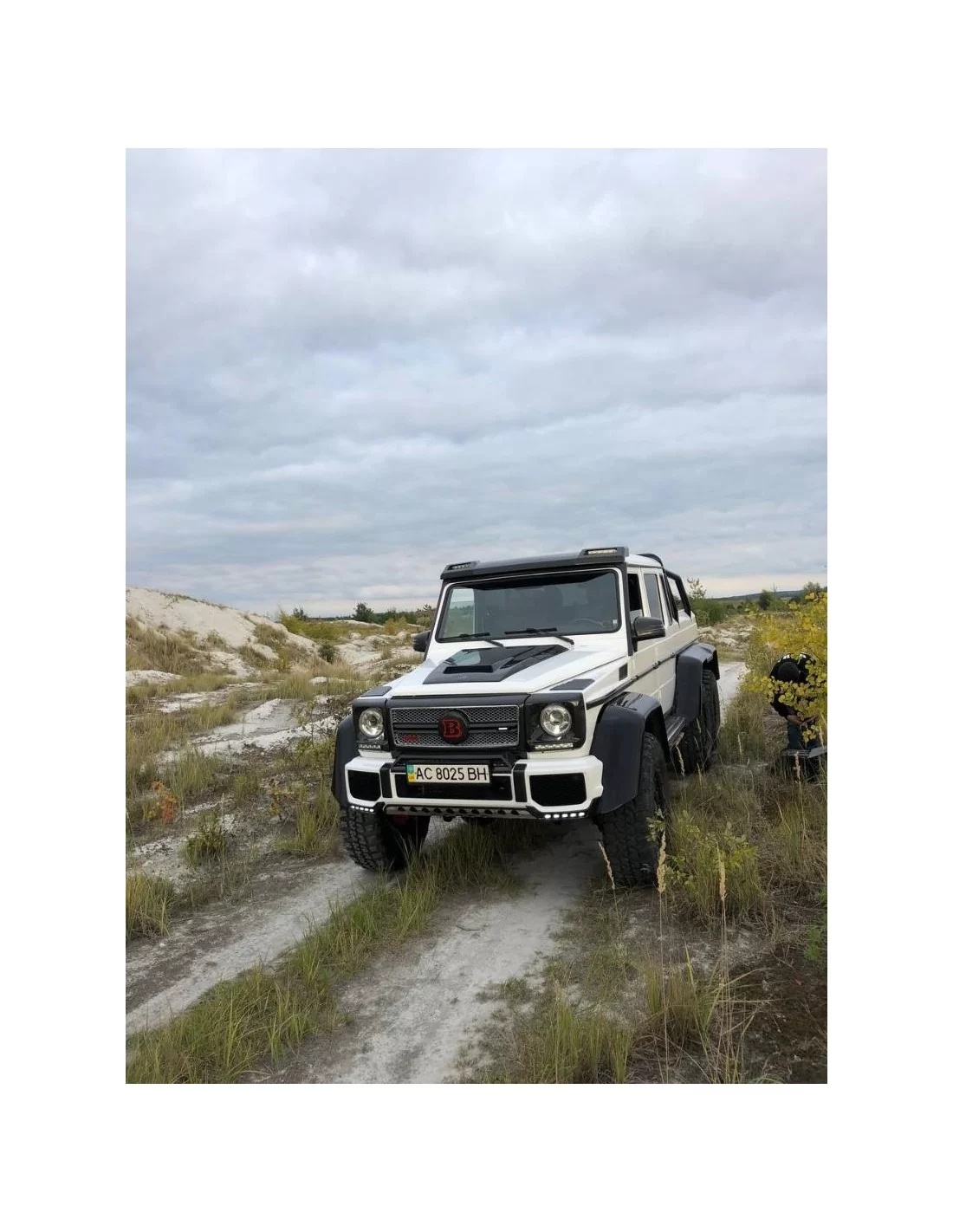  - Cars for Sale - Mercedes Benz W463 6x6 G500 - 8 - Ervaar het buitengewone met de Mercedes Benz W463 6x6 G500-een zeldzame kra