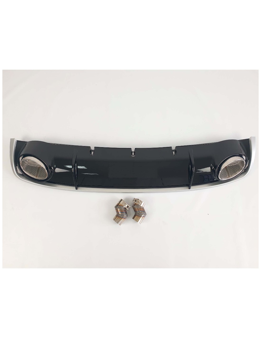 - Audi - 用于 2012-2015 年奥迪 A4 的带排气口的奥迪 RS4 后扩散器 - 1 - Audi 用于 2012-2015 年奥迪 A4 的带排气口的奥迪 RS4 后扩散器 - Audi - 用于 2012-2015 年奥迪 A4 的带排气口的奥迪 RS4 后扩散器 - 1 - Audi 用于 2012-2015 年奥迪 A4 的带排气口的奥迪 RS4 后扩散器