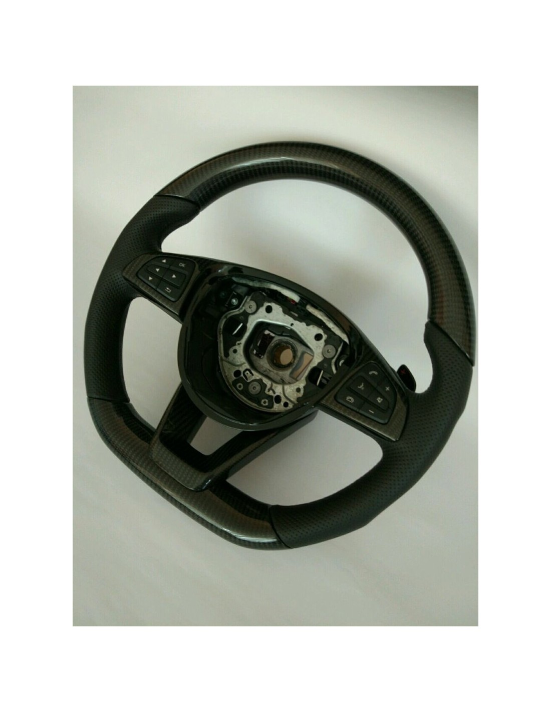  - Steering Wheels - Кермо Mercedes-Benz CLA CLS GLE з карбонової шкіри - 1 - Підніміть свій Mercedes-Benz CLA, CLS, GLE зі стил