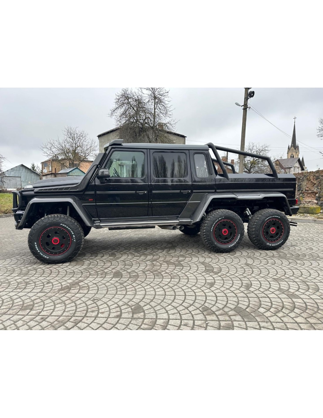  - Cars for Sale - Mercedes Benz W463 G63 AMG 6x6 - 1 - Liberte a potência e o luxo sem paralelo com o Mercedes Benz W463 G63 AM