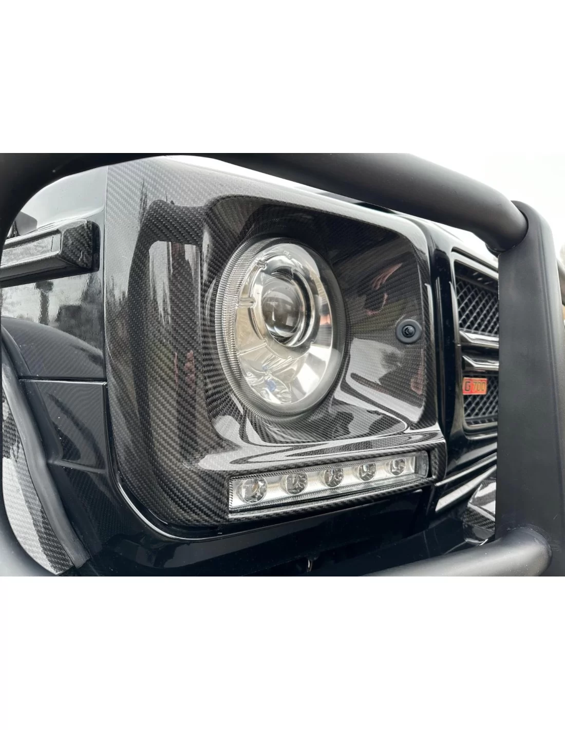 - Cars for Sale - Mercedes Benz W463 G63 AMG 6x6 - 10 - Scatenate una potenza e un lusso senza pari con la Mercedes Benz W463 G  - Cars for Sale - Mercedes Benz W463 G63 AMG 6x6 - 10 - Scatenate una potenza e un lusso senza pari con la Mercedes Benz W463 G