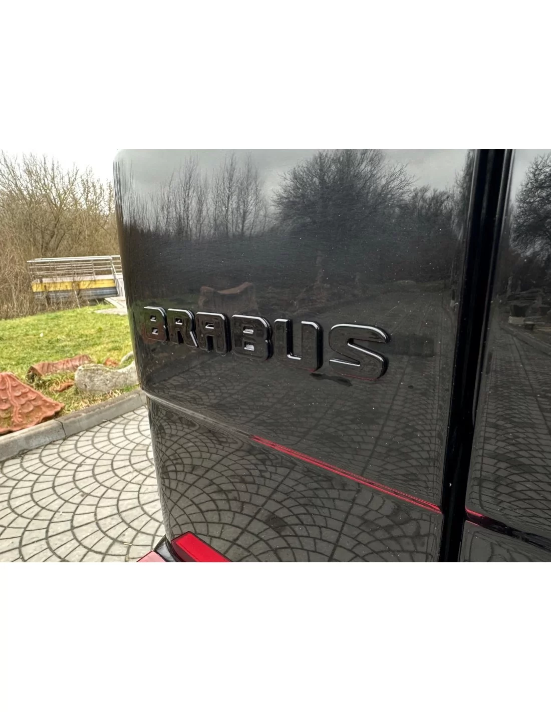 - Cars for Sale - Mercedes Benz W463 G63 AMG 6x6 - 20 - Scatenate una potenza e un lusso senza pari con la Mercedes Benz W463 G  - Cars for Sale - Mercedes Benz W463 G63 AMG 6x6 - 20 - Scatenate una potenza e un lusso senza pari con la Mercedes Benz W463 G