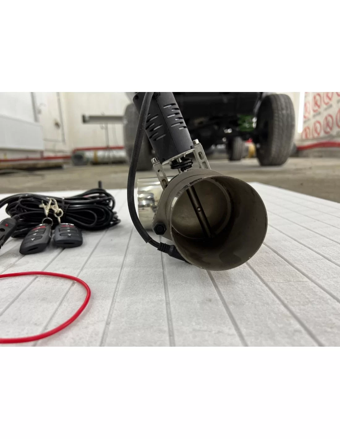 - Mercedes Benz - Valvola di potenza elettrica telecomandata per il sistema di scarico Mercedes-Benz W463 - 5 - Acquista la val  - Mercedes Benz - Valvola di potenza elettrica telecomandata per il sistema di scarico Mercedes-Benz W463 - 5 - Acquista la val