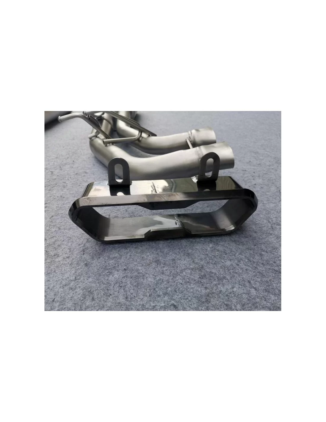 - Mercedes Benz - Tytanowy układ wydechowy Akrapovic do Mercedes-Benz G63 AMG G500 BRABUS W463A W464 2018-2022 - 7 - Ulepsz swo  - Mercedes Benz - Tytanowy układ wydechowy Akrapovic do Mercedes-Benz G63 AMG G500 BRABUS W463A W464 2018-2022 - 7 - Ulepsz swo