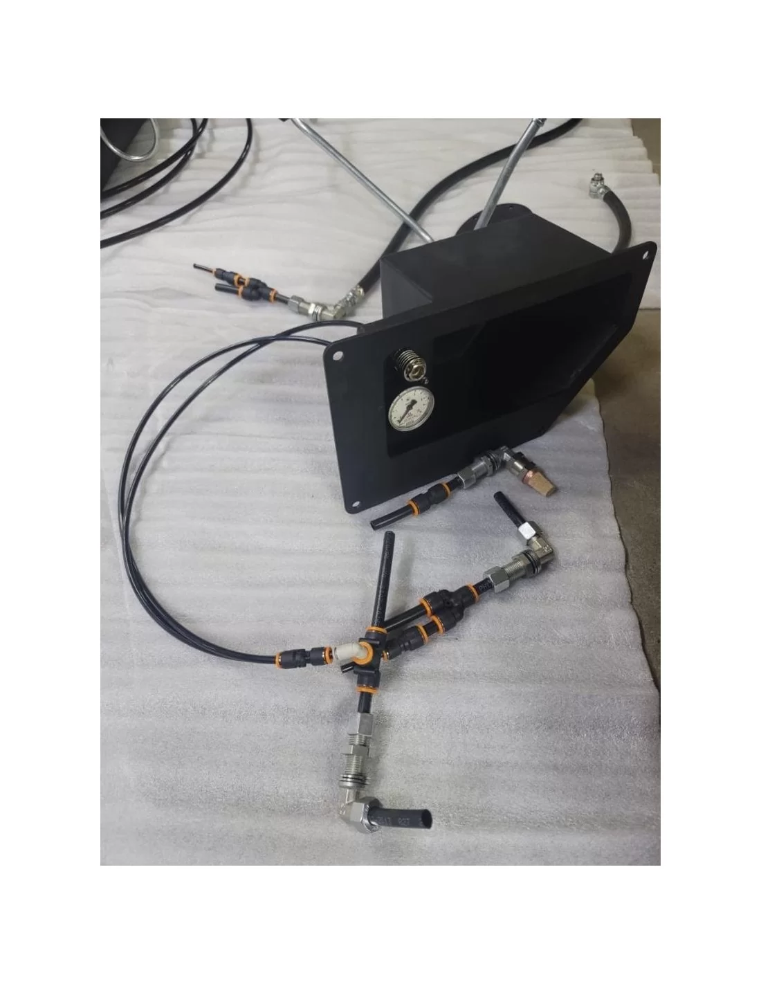  - Mercedes-Benz - Sistema automático de enchimento das rodas CTIS para 4 rodas Beadlock Mercedes-Benz W463 4x4 - 2 - Melhore o 