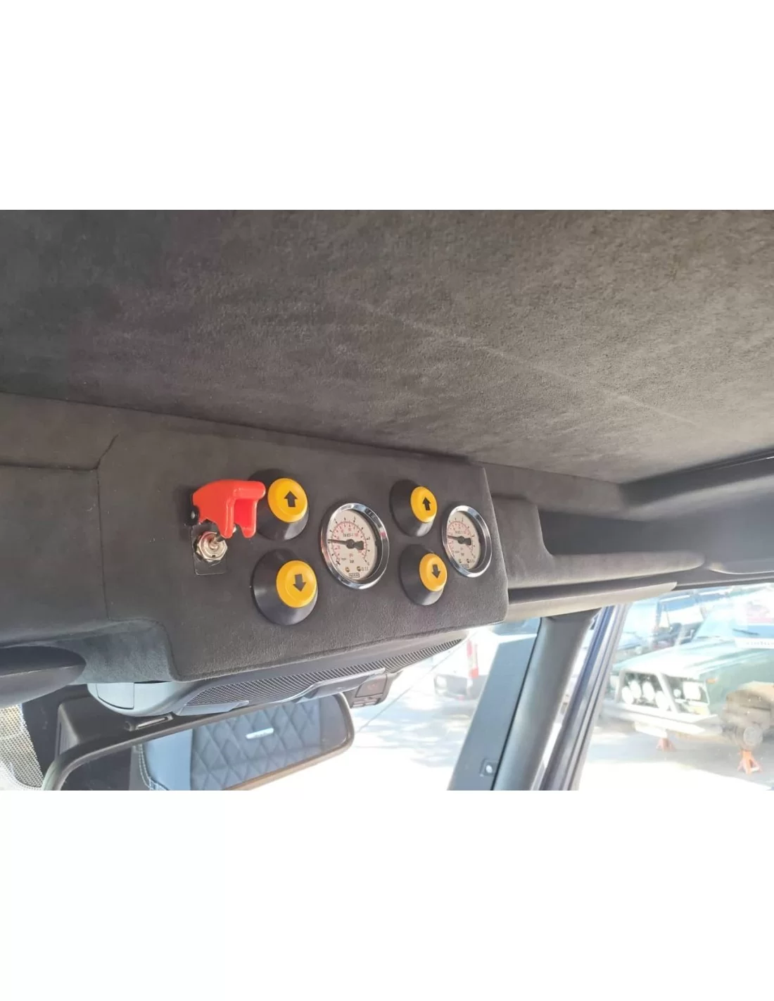  - Mercedes-Benz - 车轮自动充气系统 CTIS，用于梅赛德斯-奔驰 W463 4x4 的 4 个带锁车轮 - 8 - 为您的梅赛德斯 W463 4x4 配备用于锁死式车轮的车轮自动充气系统 CTIS。在 Tuneverse 体验极致便利！