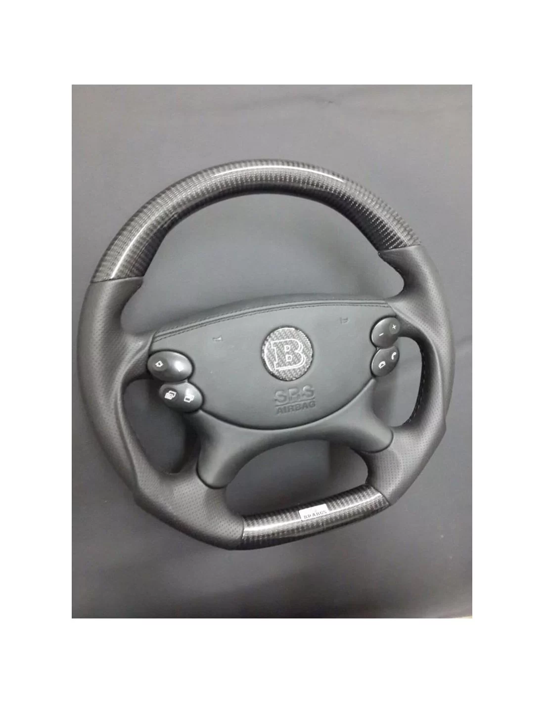  - Steering Wheels - 梅赛德斯-奔驰 CLK E 级 G 级 W463 W211 W209 方向盘 - 4 - 使用我们为梅赛德斯-奔驰 CLK、E 级和 G 级轿车提供的高级方向盘，提升您的驾驶体验！每一次转弯都能感受与众不同。立即订