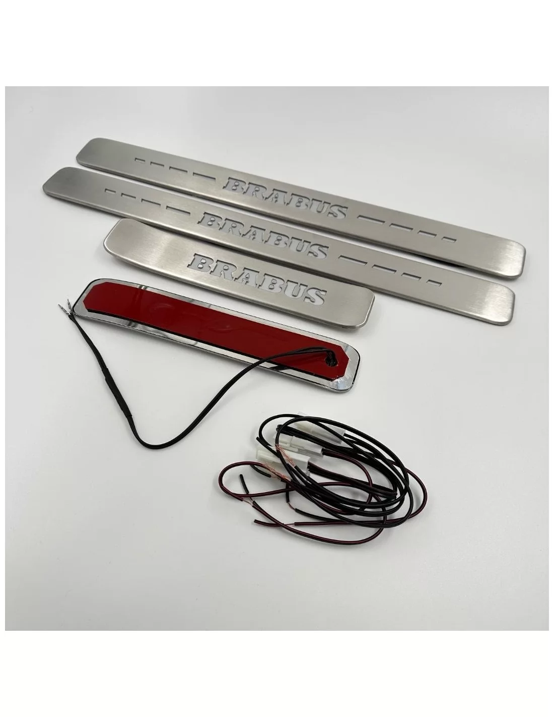 - Mercedes-Benz - Peitoris das portas com iluminação LED RED Brabus 4 peças para Mercedes-Benz W463A W464 Classe G - 4 - Melhor - Mercedes-Benz - Peitoris das portas com iluminação LED RED Brabus 4 peças para Mercedes-Benz W463A W464 Classe G - 4 - Melhor