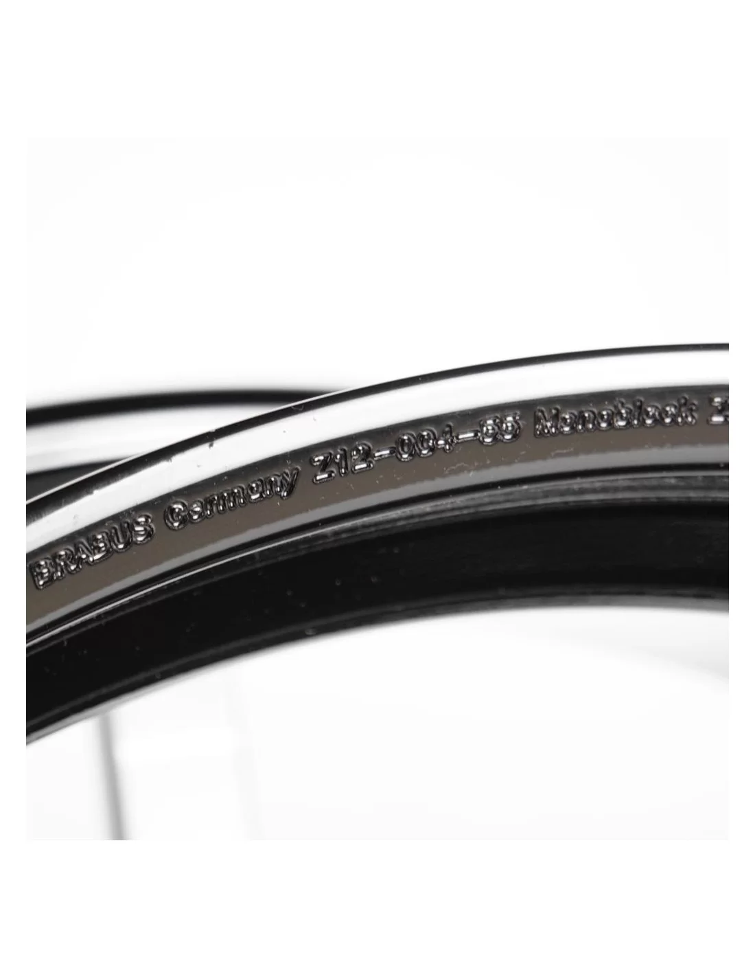 - Mercedes-Benz - Jantes Brabus Monoblock Z Platinum R24 para automóveis Mercedes-Benz - 7 - Eleve o seu Mercedes-Benz com as j  - Mercedes-Benz - Jantes Brabus Monoblock Z Platinum R24 para automóveis Mercedes-Benz - 7 - Eleve o seu Mercedes-Benz com as j