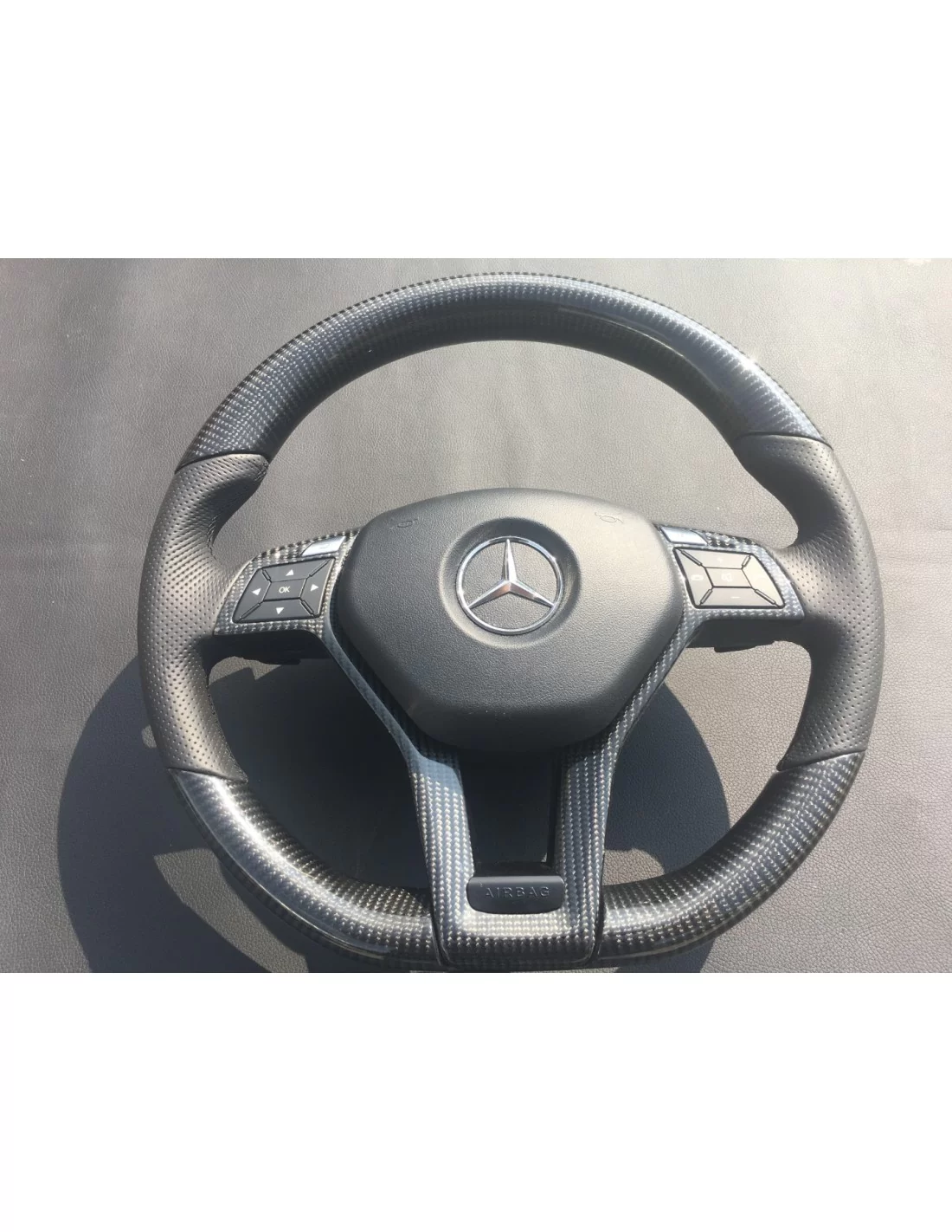  - Steering Wheels - Mercedes-Benz CLS E-Class SLK W172 W212 W218 Kierownica ze skóry węglowej - 1 - Mercedes-Benz CLS E-Class S