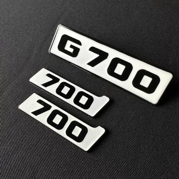  - Logos & Emblems - Metallic White Emblems set for Mercedes-Benz G700 front grille Brabus BITURBO 700 Side Plate logo badges - 