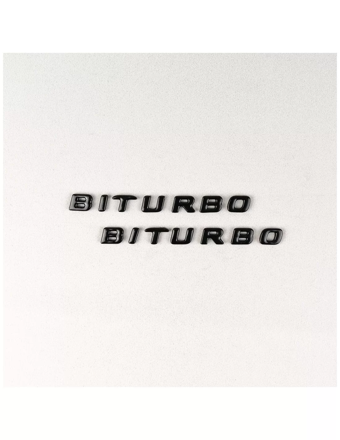  - Logos & Emblems - 用于梅赛德斯-奔驰 W463A G 级轿车的黑色金属 Brabus BITURBO 侧徽标套件 - 1 - 使用这套黑色金属 Brabus BITURBO 侧徽章来提升您的梅赛德斯-奔驰 W463A 的档次。完美的