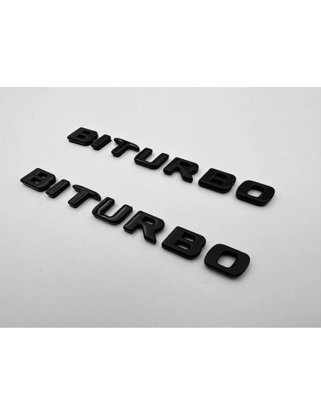 - Logos & Emblems - Conjunto de emblemas com logótipo lateral Brabus BITURBO Preto Metálico para Mercedes-Benz - 3 - Eleve o es  - Logos & Emblems - Conjunto de emblemas com logótipo lateral Brabus BITURBO Preto Metálico para Mercedes-Benz - 3 - Eleve o es
