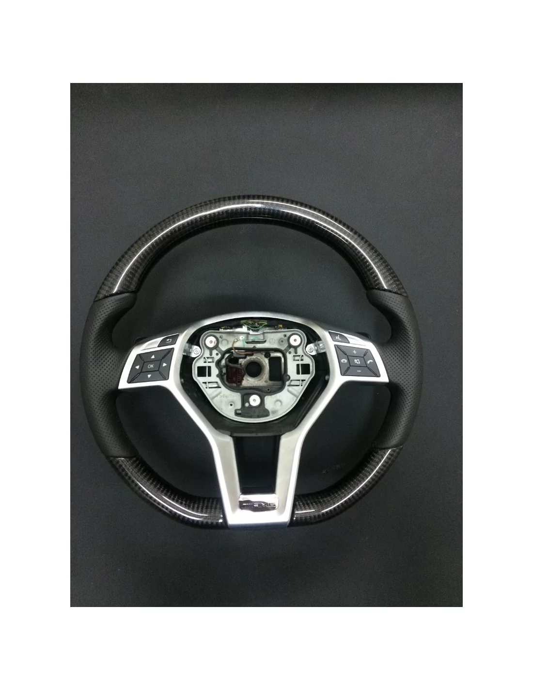  - Steering Wheels - Mercedes-Benz CLS E-Class SLK W172 W218 W212 Кермо з карбонової шкіри - 1 - Покращіть свій досвід водіння з