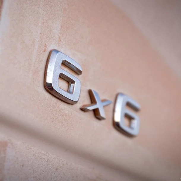  - Logos & Emblems - メタリック 6x6 エンブレム バッジ メルセデスベンツ W463 6x6 用 - 1 - Logos & Emblems メタリック 6x6 エンブレム バッジ メルセデスベンツ W463 6x6 用