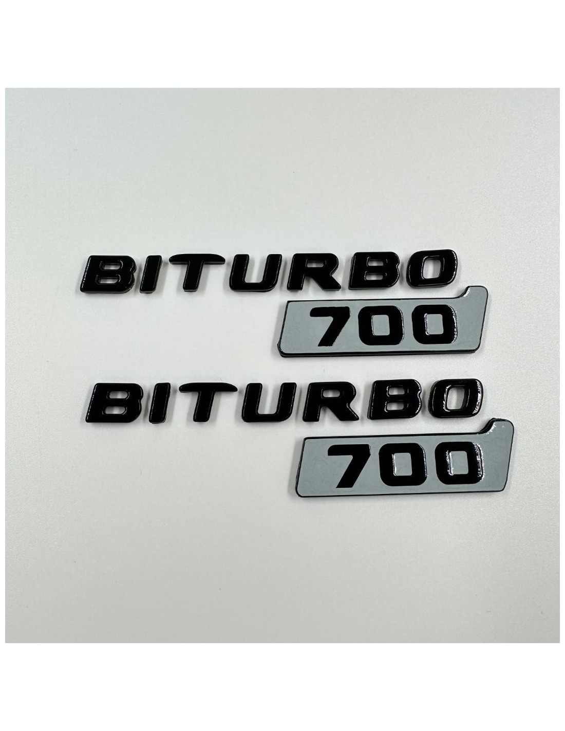  - logo & Emblems - Gris métallisé Brabus 700 BITURBO Style Side Plate logo badges set pour Mercedes-Benz cars - 1 - Améliorez v