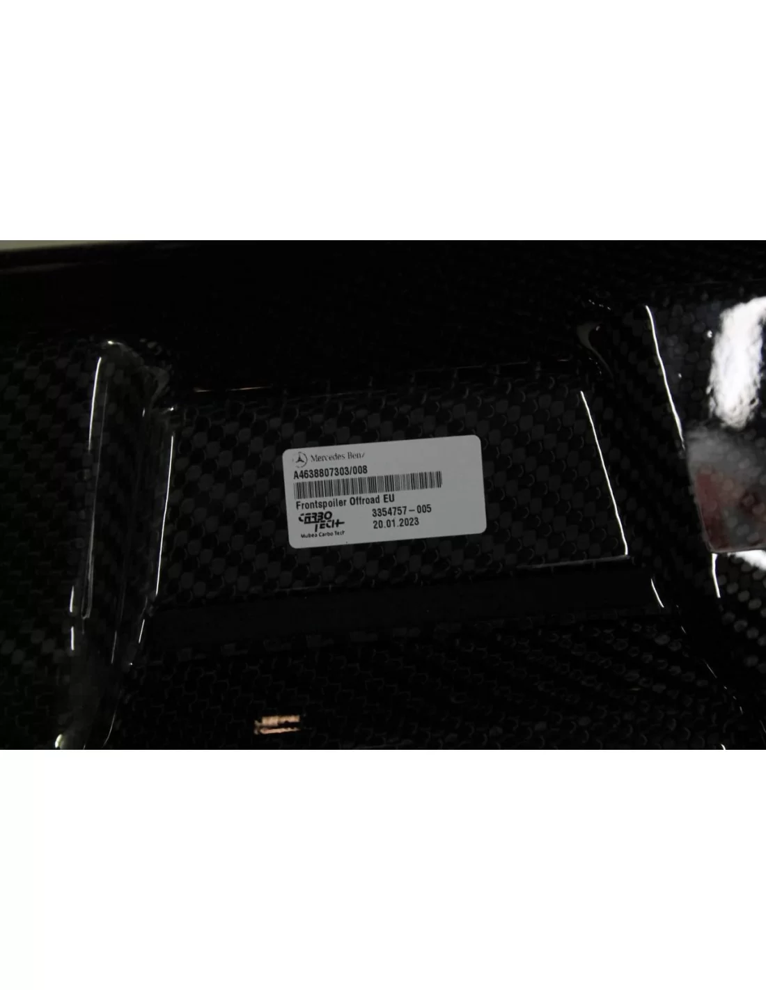  - Mercedes-Benz - メルセデスベンツW463A 4x4 A4638807303/008用LED付カーボンファイバフロントルーフスポイラー - 2 - Mercedes-Benz メルセデスベンツW463A 4x4 A4638807303/