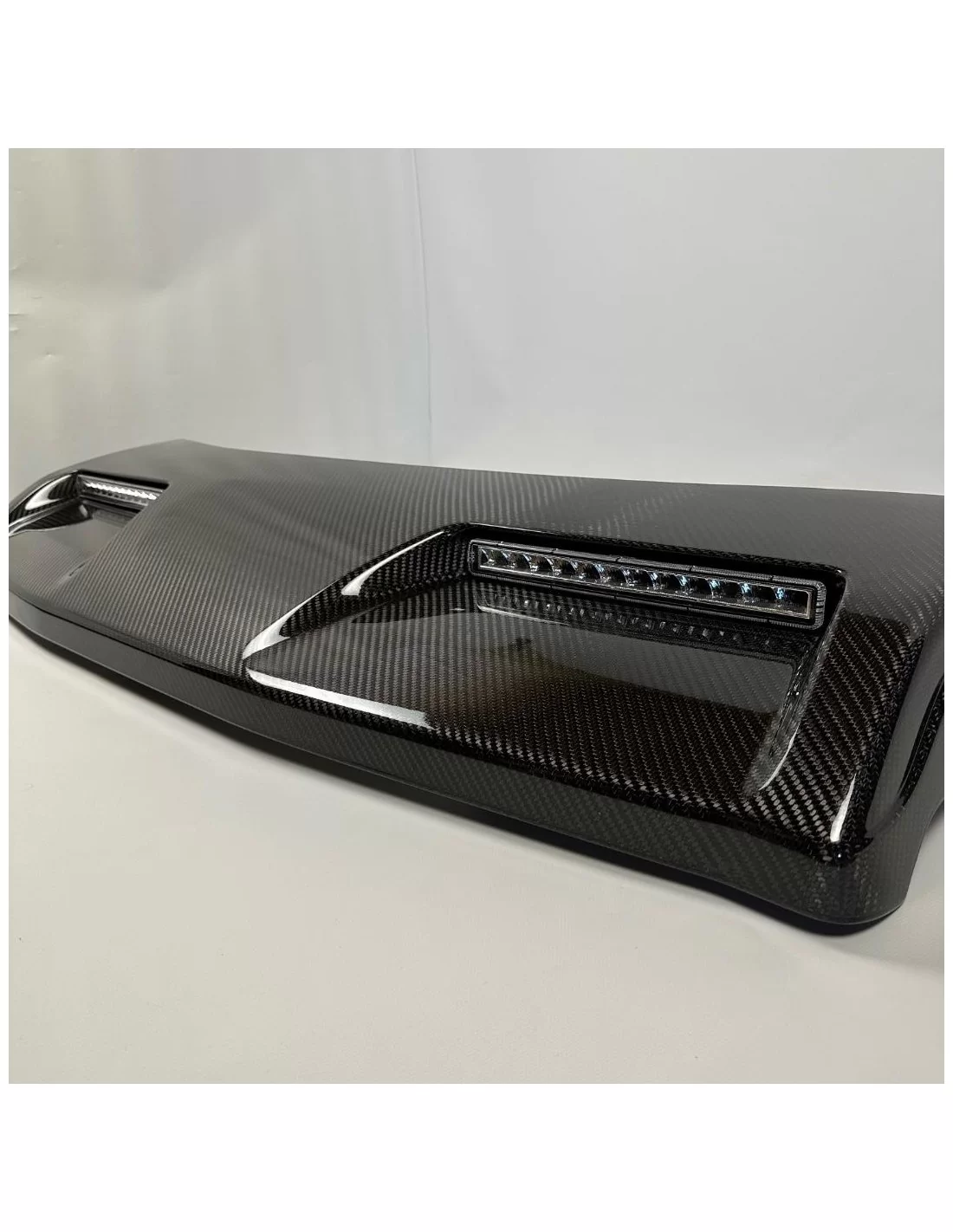 Voordakspoiler in koolstofvezel met LED's voor Mercedes-Benz W463A 4x4 by Tuneverse Mercedes-Benz, Mercedes-Benz G-Class 2018+ ( Voordakspoiler in koolstofvezel met LED's voor Mercedes-Benz W463A 4x4 by Tuneverse Mercedes-Benz, Mercedes-Benz G-Class 2018+ (