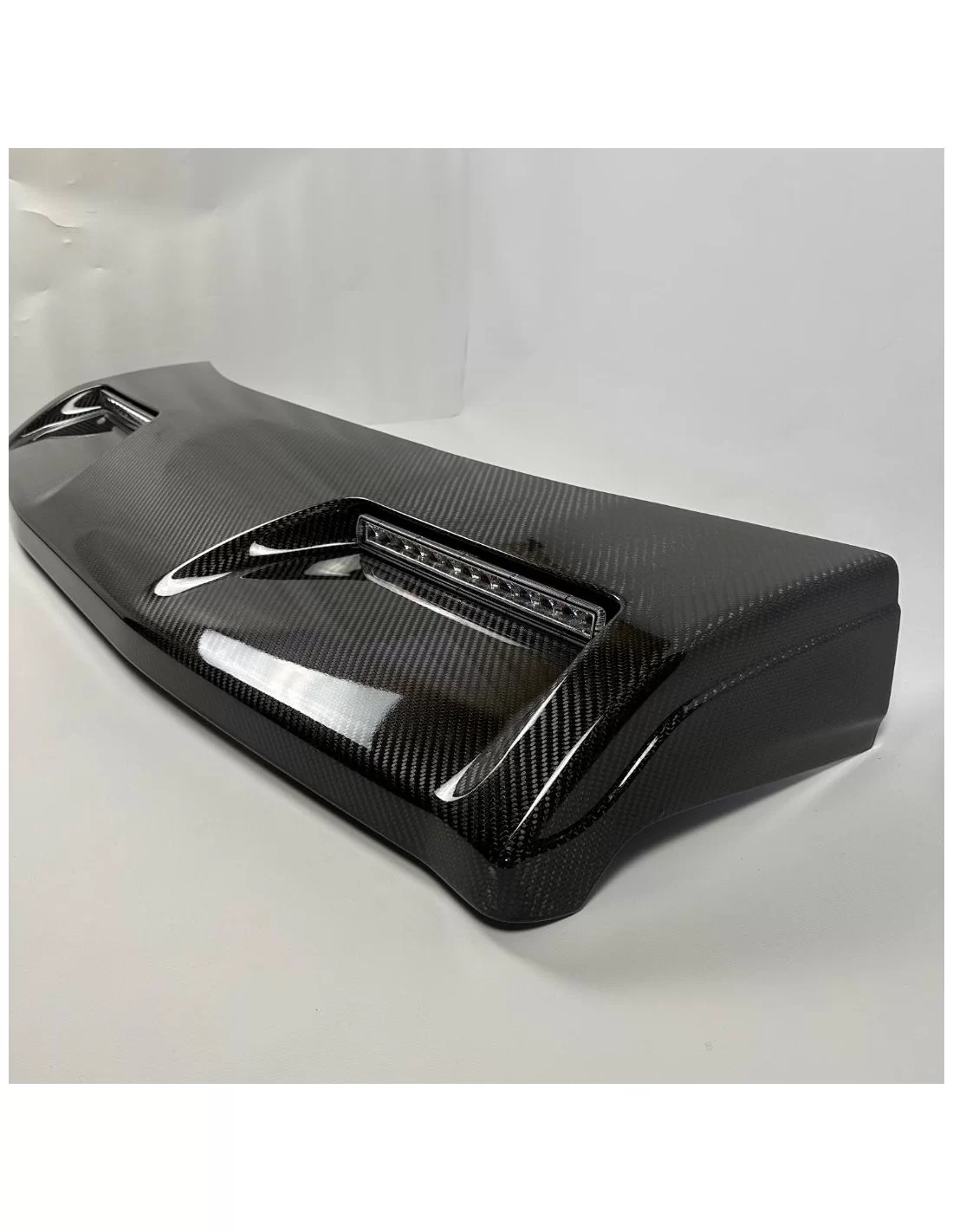 Takspoiler i kolfiber med LED-lampor för Mercedes-Benz W463A 4x4 från Tuneverse Mercedes-Benz, Mercedes-Benz G-Class 2018+ (W463 Takspoiler i kolfiber med LED-lampor för Mercedes-Benz W463A 4x4 från Tuneverse Mercedes-Benz, Mercedes-Benz G-Class 2018+ (W463