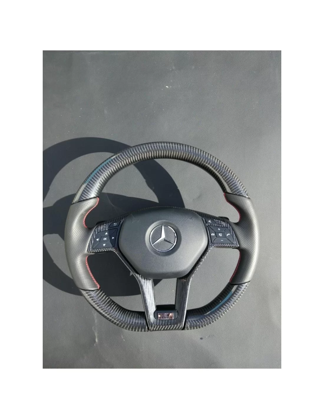  - Steering Wheels - Mercedes-Benz CLS E-Klass SLK W172 W218 W212 Ratt i kolfiber och läder - 4 - Uppgradera din bil med Mercede