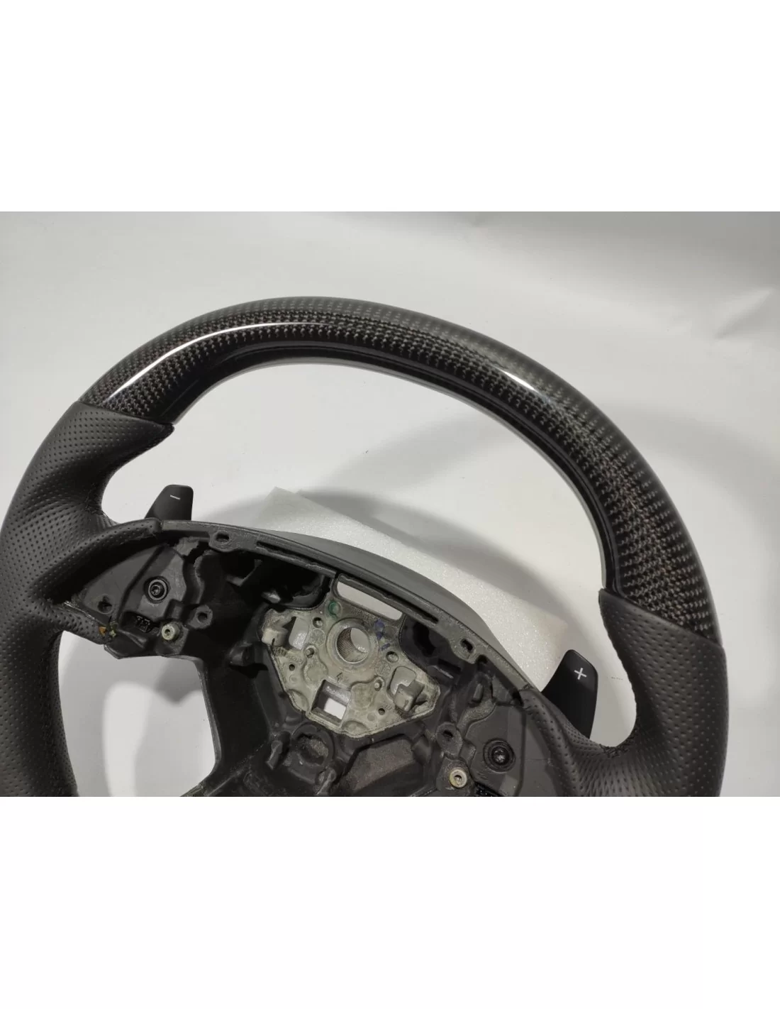  - Steering Wheels - Chevrolet Corvette C7 Stuur Carbon Leer - 5 - Verbeter je rijervaring met het Chevrolet Corvette C7 Stuur C