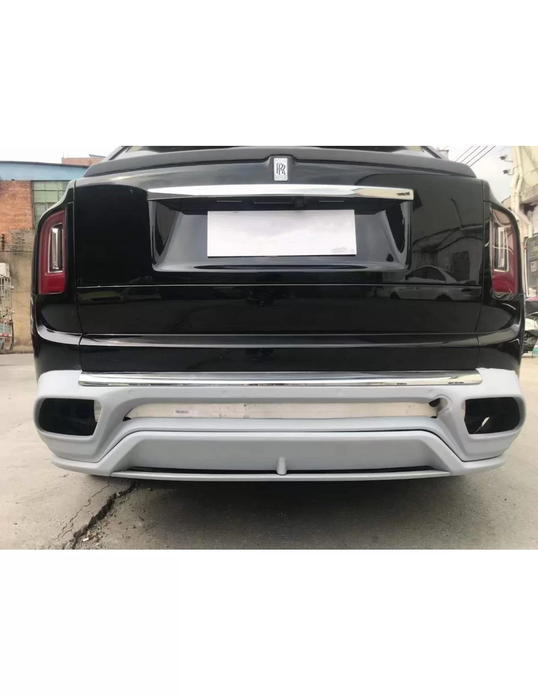  - Rolls Royce - Карбоновий обвіс у стилі Mansory для Rolls-Royce Cullinan - 2 - Купіть карбоновий обвіс для Rolls-Royce Cullina