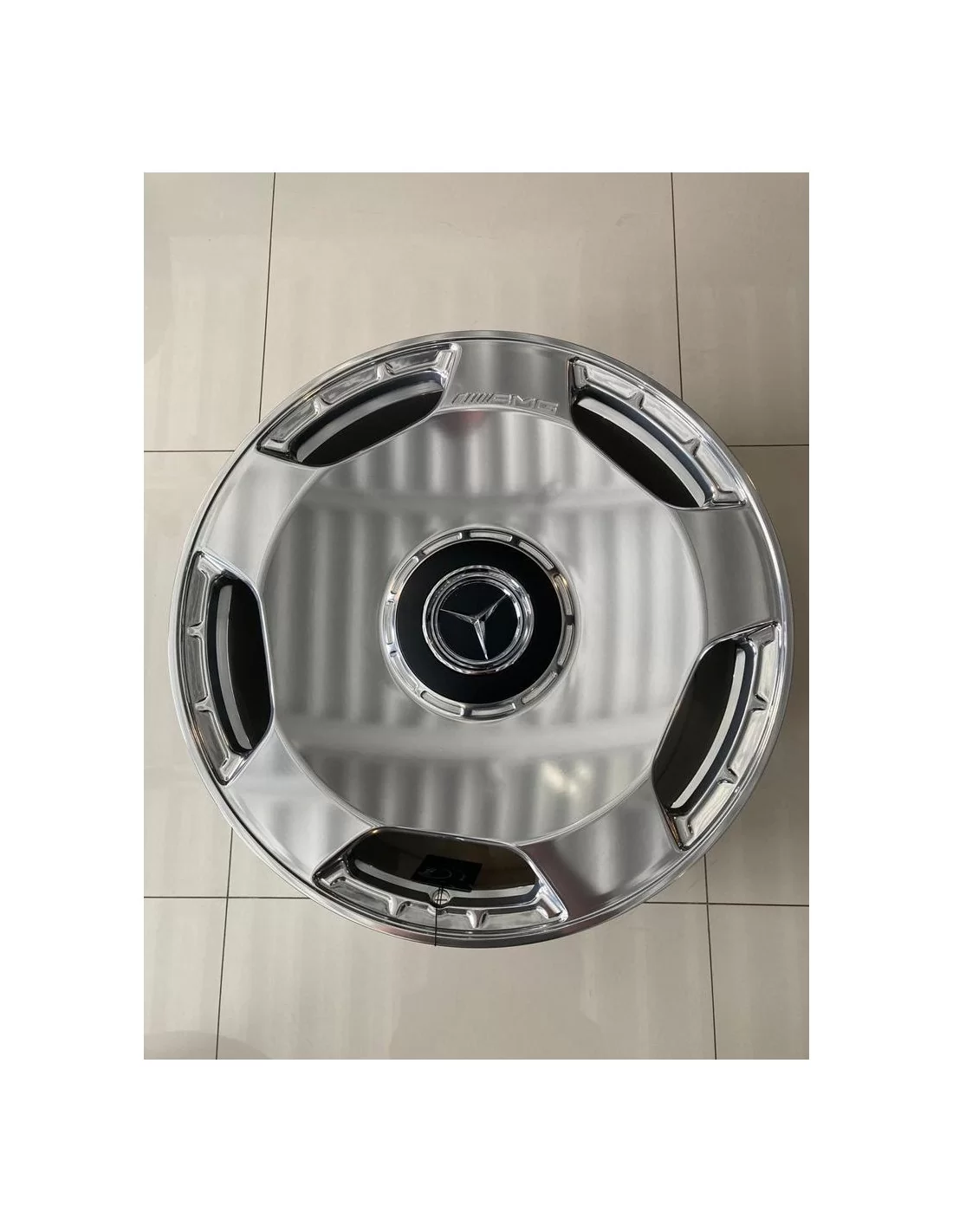 - Mercedes-Benz - 用于梅赛德斯-奔驰 W463A G 级轿车的 AMG R22 镀铬轮辋 - 1 - 为您的梅赛德斯-奔驰W463A G级轿车配备时尚的AMG R22镀铬轮辋,将优雅与性能完美融合。⭐️  - Mercedes-Benz - 用于梅赛德斯-奔驰 W463A G 级轿车的 AMG R22 镀铬轮辋 - 1 - 为您的梅赛德斯-奔驰W463A G级轿车配备时尚的AMG R22镀铬轮辋,将优雅与性能完美融合。⭐️