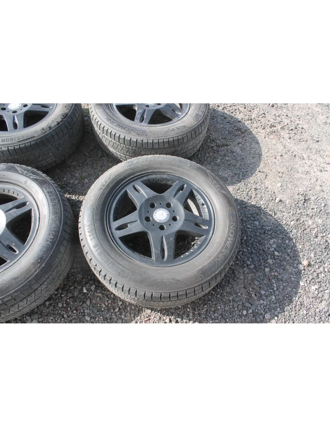 - Mercedes Benz - Felgen R18 BLACK mit Reifen für Mercedes-Benz W463 G-Klasse 4St. - 7 - R18 BLACK Felgen mit Reifen für Merced  - Mercedes Benz - Felgen R18 BLACK mit Reifen für Mercedes-Benz W463 G-Klasse 4St. - 7 - R18 BLACK Felgen mit Reifen für Merced