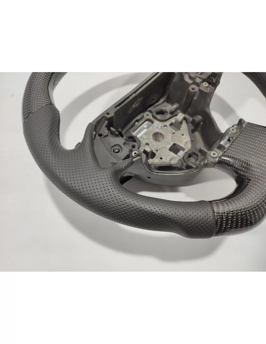  - Steering Wheels - Chevrolet Corvette C7 Stuur Carbon Leer - 6 - Verbeter je rijervaring met het Chevrolet Corvette C7 Stuur C