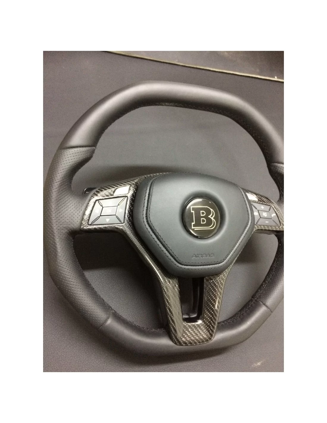  - Volante - Mercedes-Benz CLS Clase E SLK W172 W212 W218 Volante Cuero Carbono - 2 - Actualice su vehículo con el volante de cu