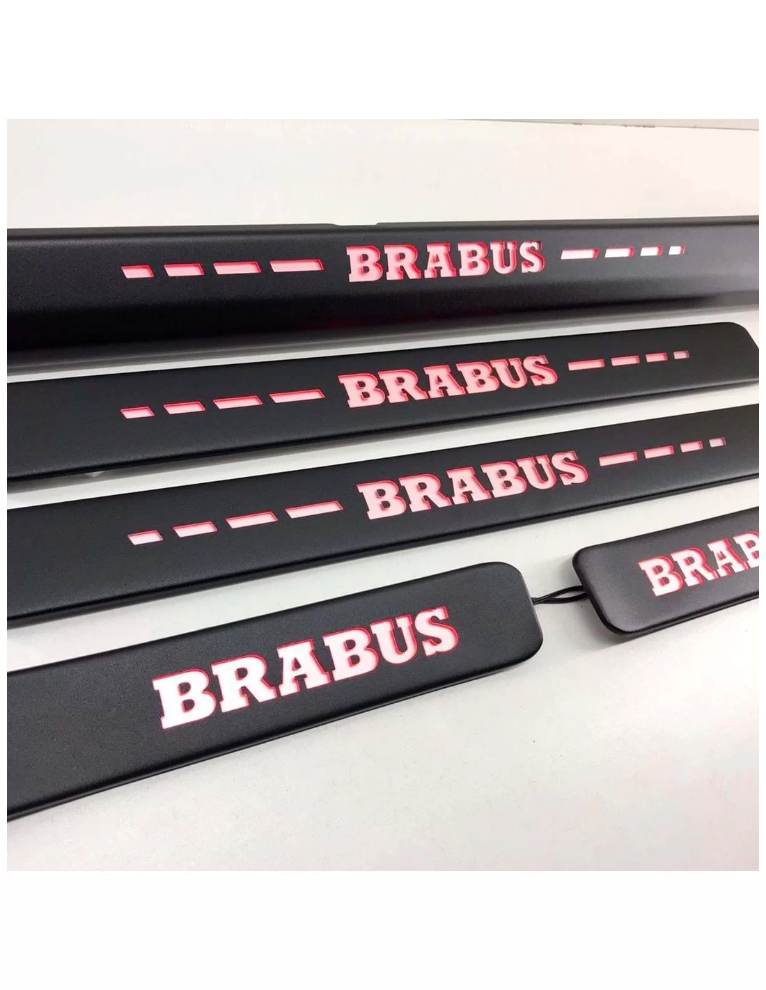 - Mercedes Benz - Brabus BLACK door sills RED LED Illuminated 5 pcs for Mercedes-Benz W463A W464 G-Class - 2 - Améliorez votre - Mercedes Benz - Brabus BLACK door sills RED LED Illuminated 5 pcs for Mercedes-Benz W463A W464 G-Class - 2 - Améliorez votre