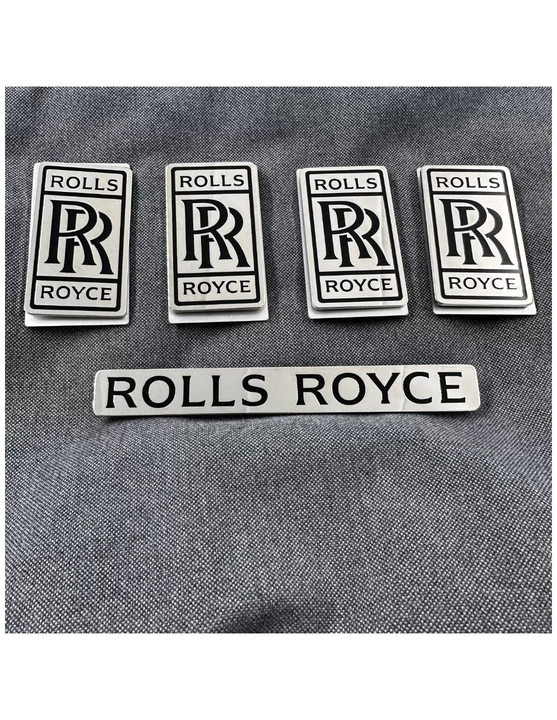  - Logos & Emblems - Metalliska golvmattor märken emblem set för Rolls-Royce Cullinan Phantom Ghost Wraith Spectre - 1 - Köp Met