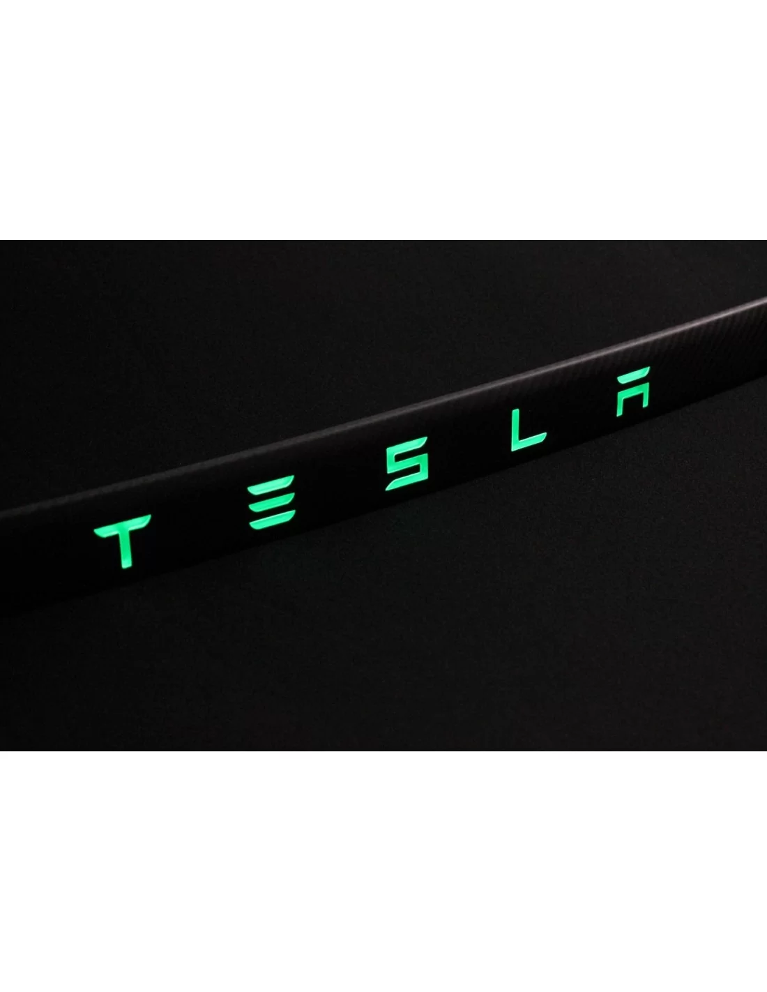 - Tesla - Achterklepbekleding van koolstofvezel met LED voor Tesla-modi S - 5 - Verhoog uw Tesla Model S met deze stijlvolle ko - Tesla - Achterklepbekleding van koolstofvezel met LED voor Tesla-modi S - 5 - Verhoog uw Tesla Model S met deze stijlvolle ko