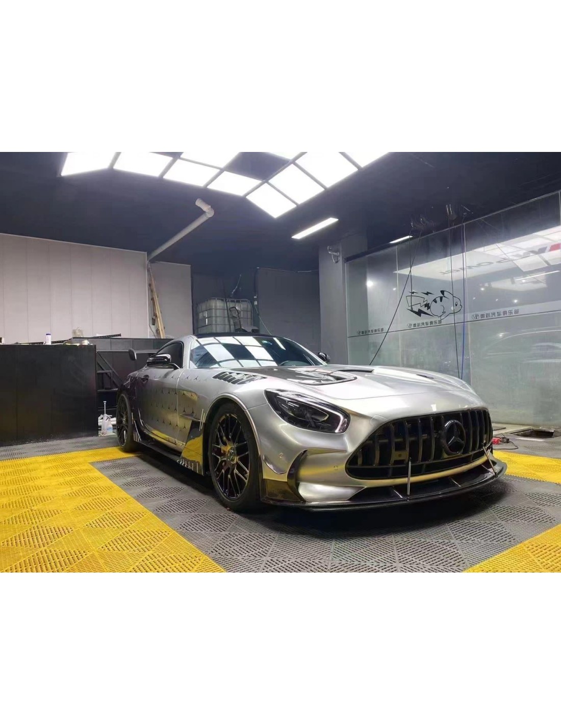 - Mercedes-Benz - Glasvezel + koolstofvezel GTR bodykit voor Mercedes GT - 1 - Verhoog uw Mercedes GT met de innovatieve glasve  - Mercedes-Benz - Glasvezel + koolstofvezel GTR bodykit voor Mercedes GT - 1 - Verhoog uw Mercedes GT met de innovatieve glasve