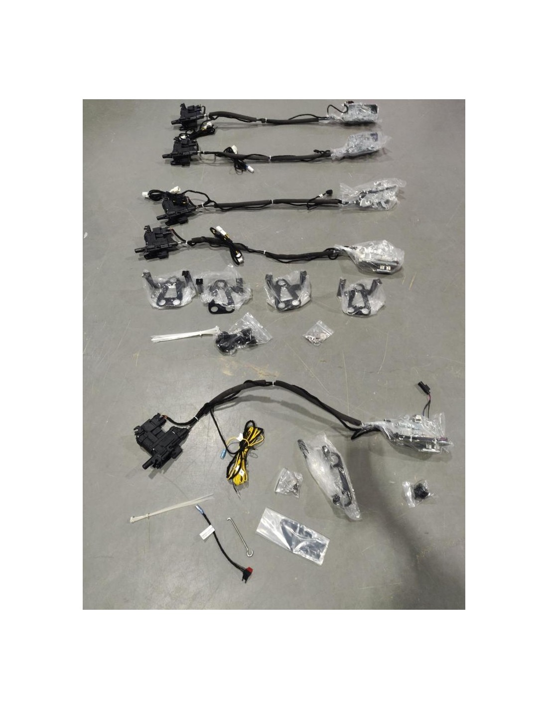 - Mercedes Benz - Cerradura de puerta de cierre suave para Mercedes-Benz W463A W464 G clase 5 piezas - 1 - ¡Comprar Cierrapuert  - Mercedes Benz - Cerradura de puerta de cierre suave para Mercedes-Benz W463A W464 G clase 5 piezas - 1 - ¡Comprar Cierrapuert