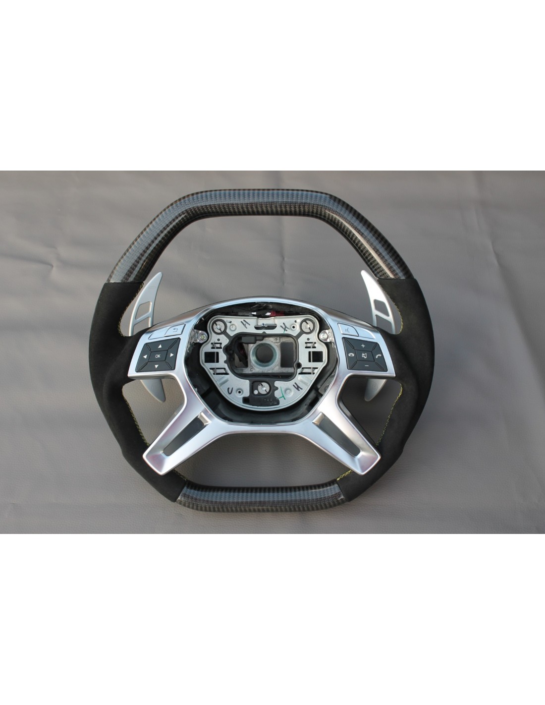 - Volante - Mercedes-Benz Clase E Clase G Clase GL Clase ML W166 X166 W463 Volante Carbono Alcantara - 1 - Eleve su experiencia - Volante - Mercedes-Benz Clase E Clase G Clase GL Clase ML W166 X166 W463 Volante Carbono Alcantara - 1 - Eleve su experiencia