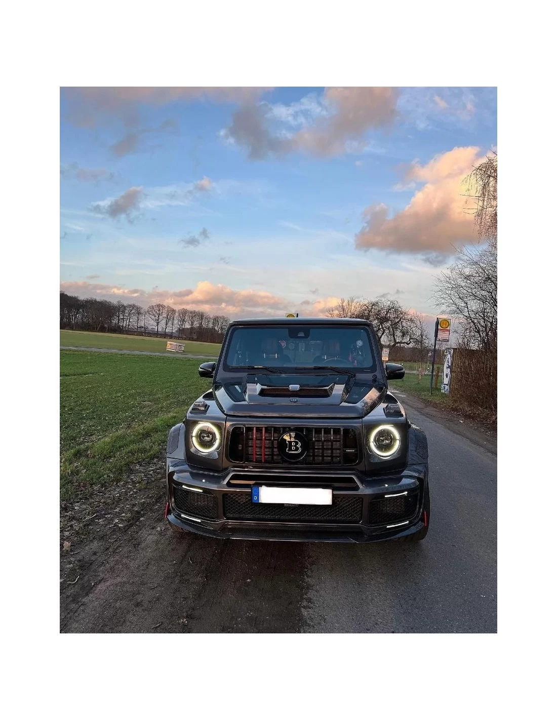  - Mercedes-Benz - Carbon Fiber Brabus Rocket P 900 Edition Hood Scoop With Hood Under Cover for Mercedes Benz W463a G-class G-w
