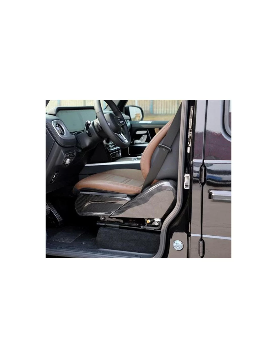  - Mercedes-Benz - Coberturas laterais de acabamento interior em fibra de carbono para os bancos dianteiros do Mercedes-Benz G63