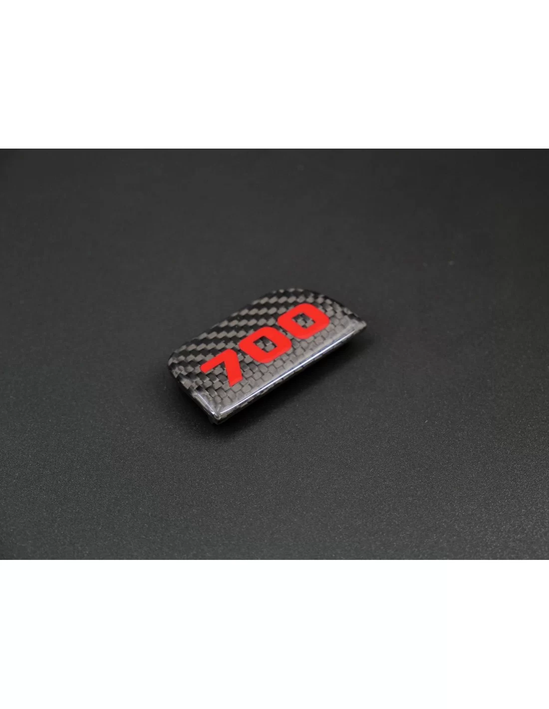 Emblemat Brabus 700 z włókna węglowego dla kierownic AMG Mercedes G-Class W463A Kierownice, Tuning-Parts, Mercedes Benz, Emblems Emblemat Brabus 700 z włókna węglowego dla kierownic AMG Mercedes G-Class W463A Kierownice, Tuning-Parts, Mercedes Benz, Emblems
