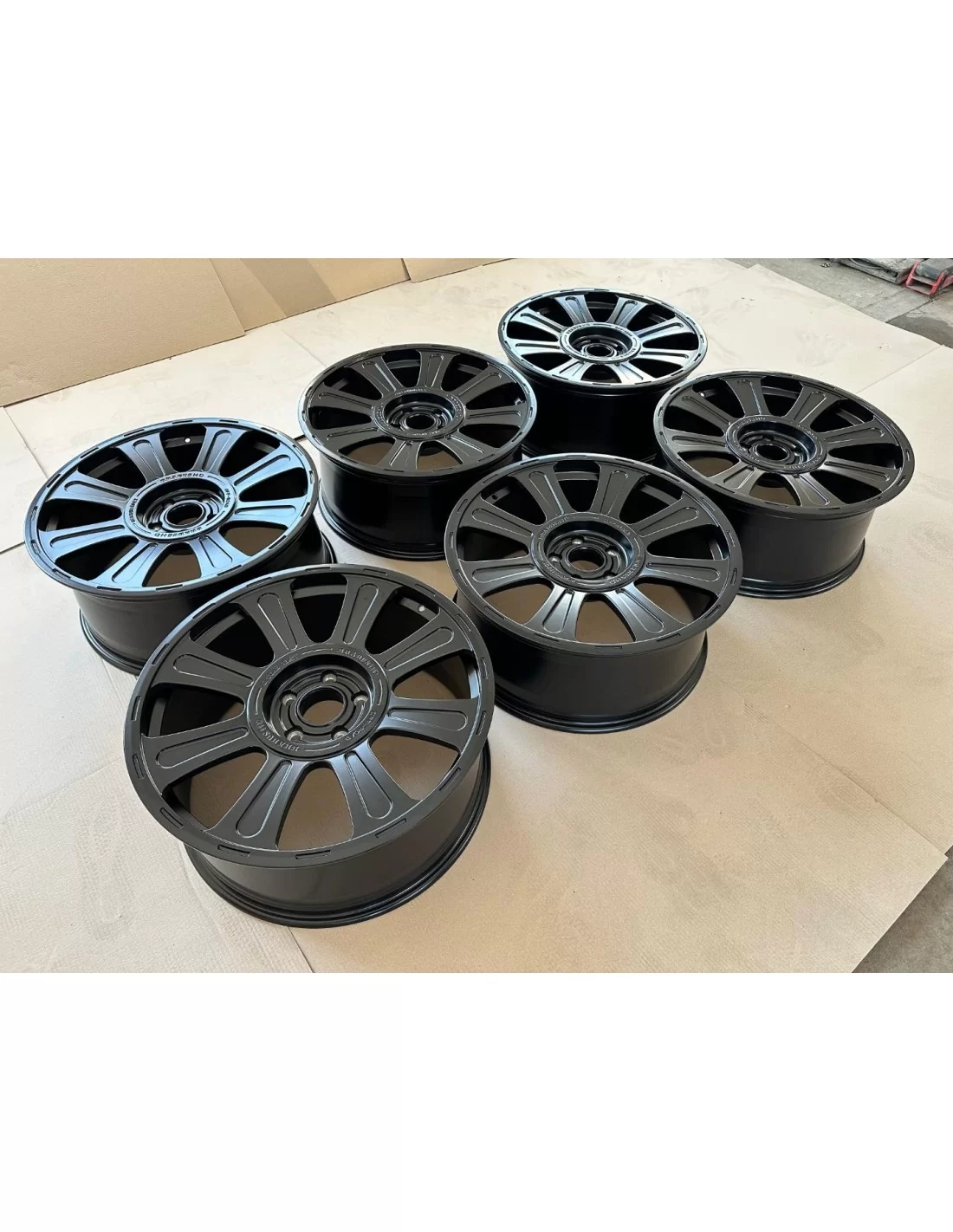 BRABUS Jeu de jantes 22 pouces Monoblock HD pour Mercedes-Benz W463A 6x6 G-Wagon Mercedes Benz, G Class W463A XLP 900 6x6, Suspe