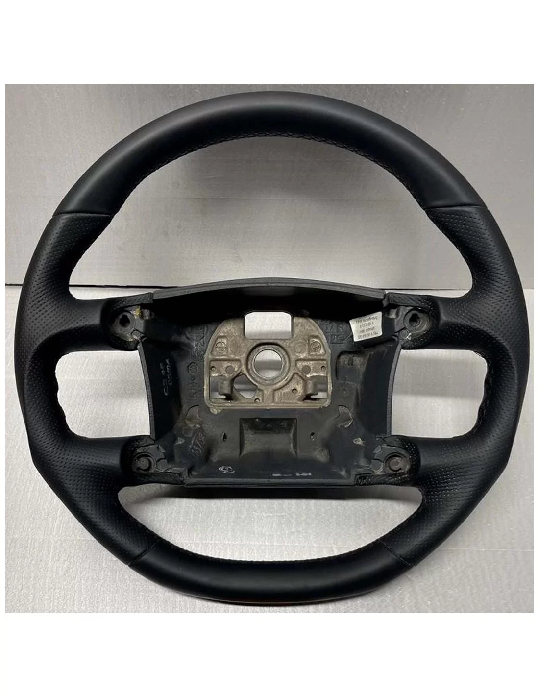  - Steering Wheels - Кермо для Volkswagen Touareg - 1 - Покращуйте свої враження від водіння з кермом, розробленим для Volkswage