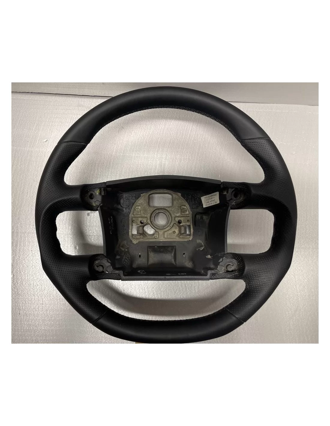  - Steering Wheels - Ratt till Volkswagen Touareg - 6 - Förbättra din körupplevelse med ratten som är designad för Volkswagen To