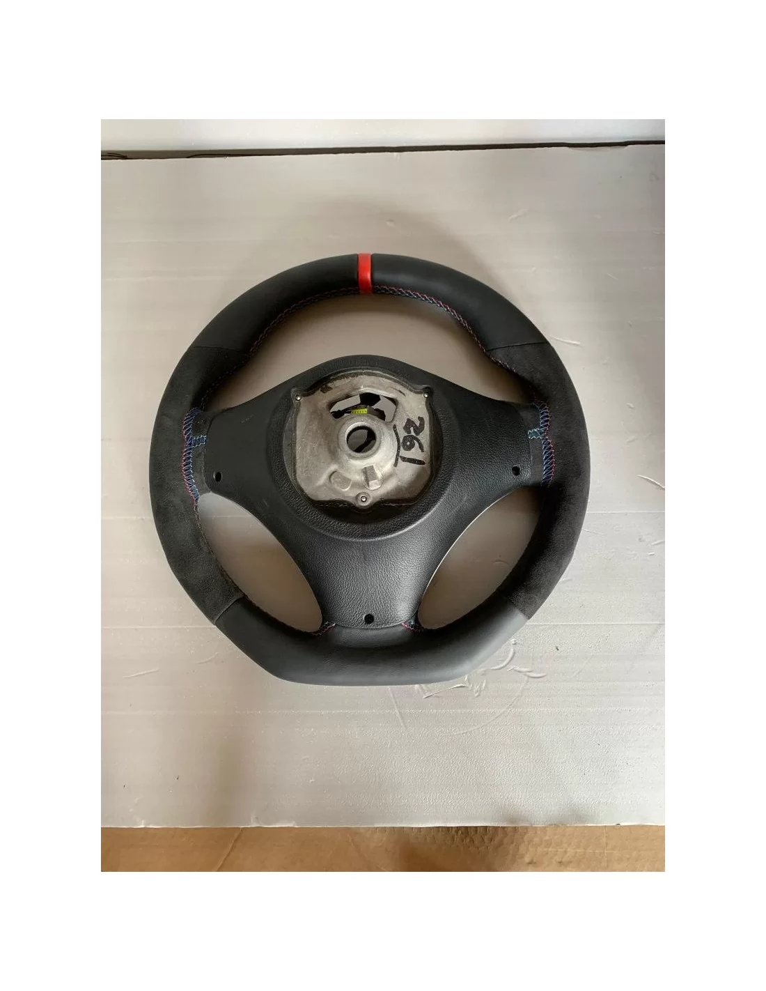  - Steering Wheels - Ratt till BMW Е90 Е91 - 3 - Upptäck den perfekta Ratten för BMW E90 E91 på Tuneverse! Uppgradera din körkom