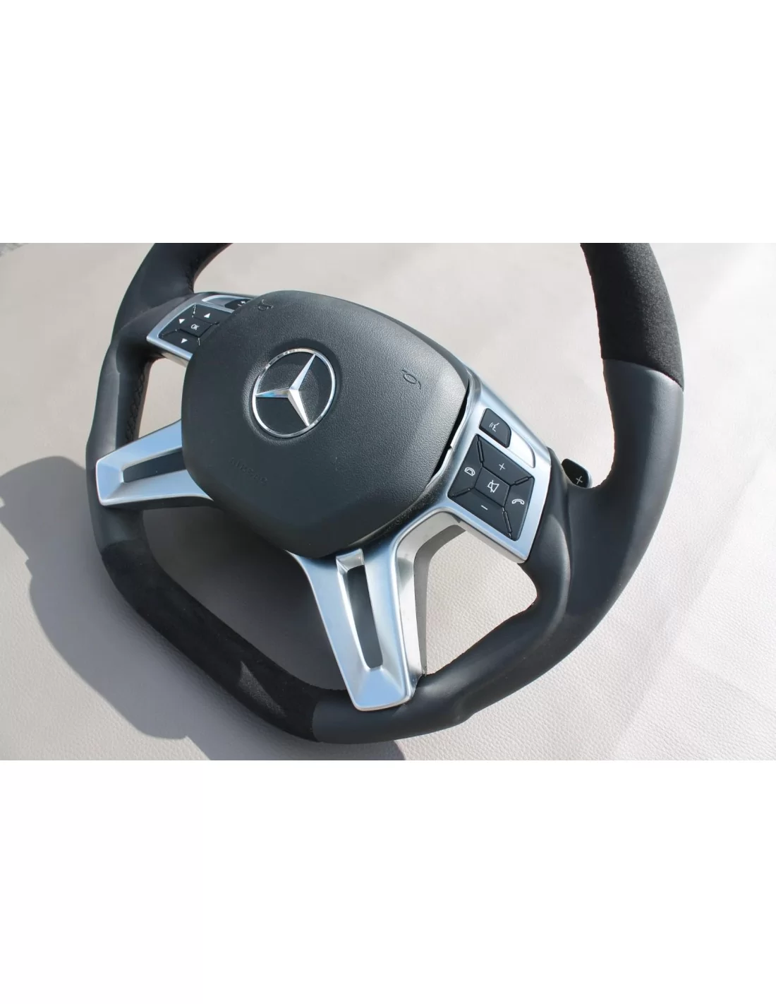 - Steering Wheels - Mercedes-Benz E-Class G-Class GL ML W166 X166 W463 Kierownica skórzana Alcantara - 5 - Mercedes-Benz E-Clas  - Steering Wheels - Mercedes-Benz E-Class G-Class GL ML W166 X166 W463 Kierownica skórzana Alcantara - 5 - Mercedes-Benz E-Clas